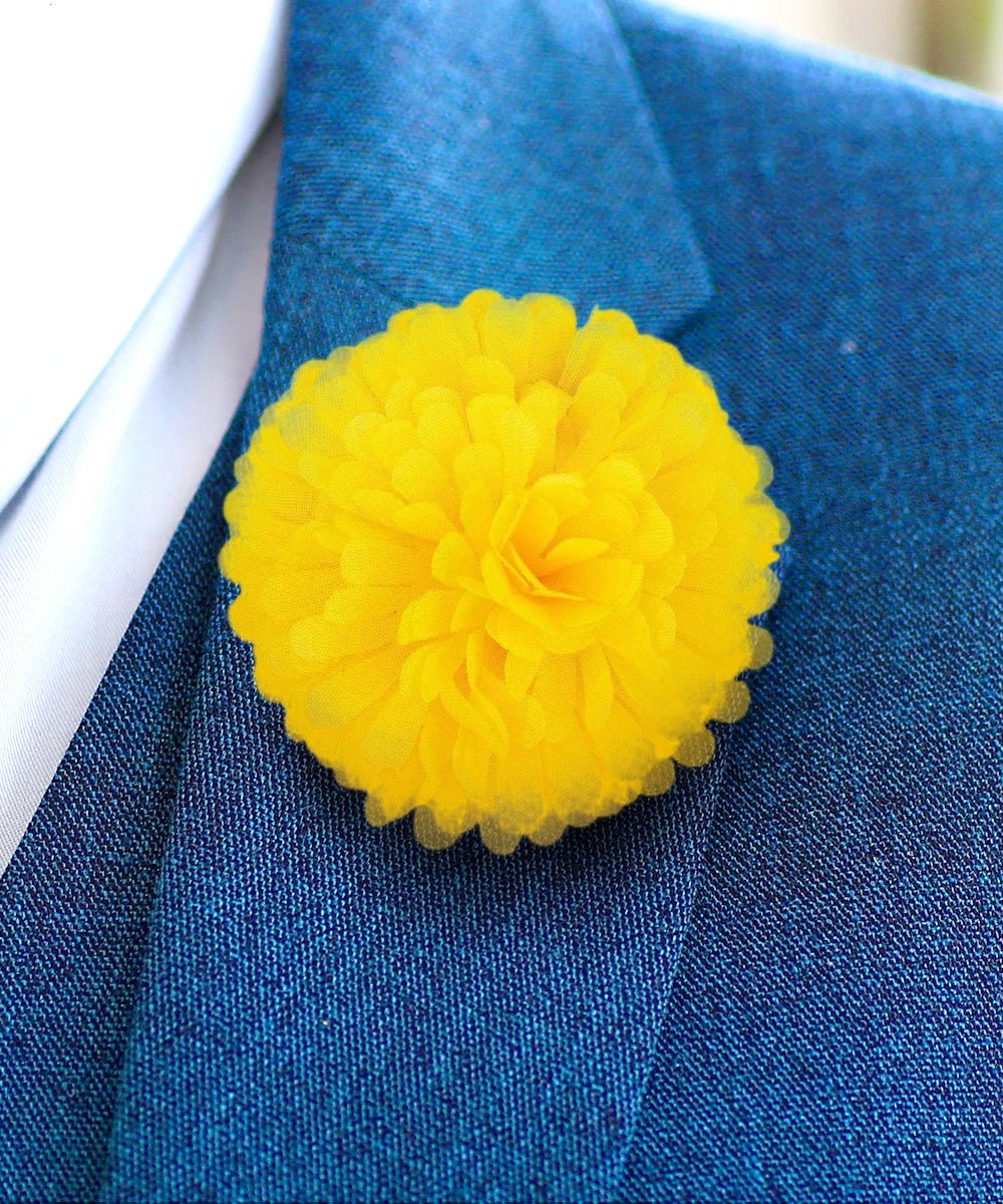 Vittorio Vico Unisex Carnation Flower Lapel Pin - Suits You Sir - Maize -