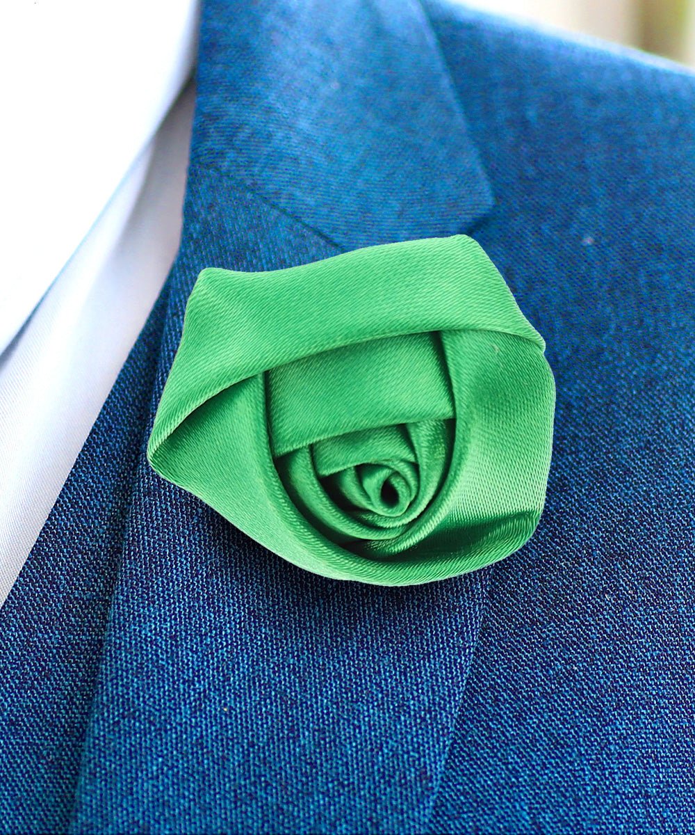 Vittorio Vico Unisex Satin Rose Bud Flower Lapel Pin - Suits You Sir - Kelly Green -