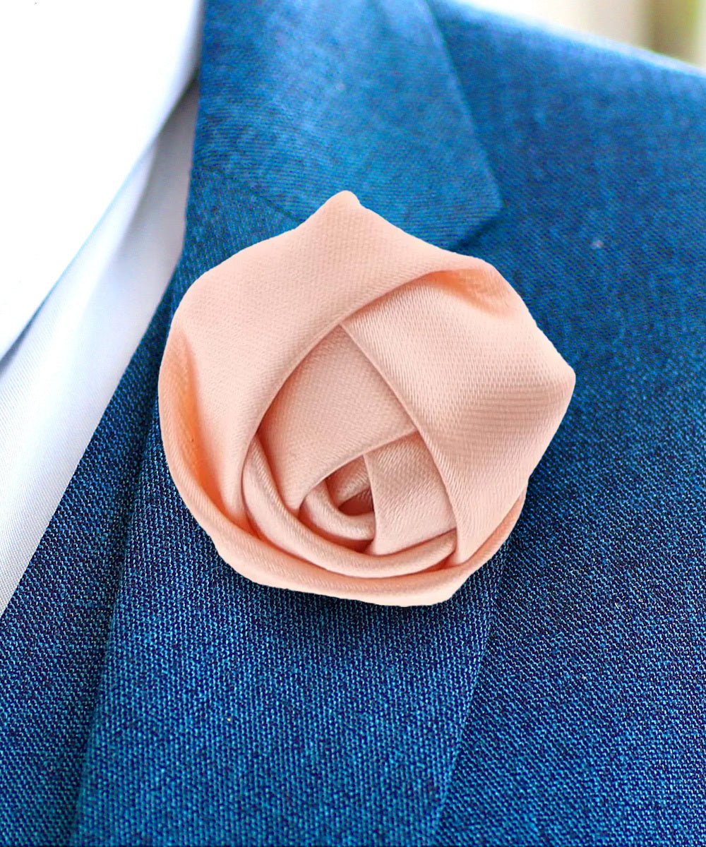 Vittorio Vico Unisex Satin Rose Bud Flower Lapel Pin - Suits You Sir - Peach -