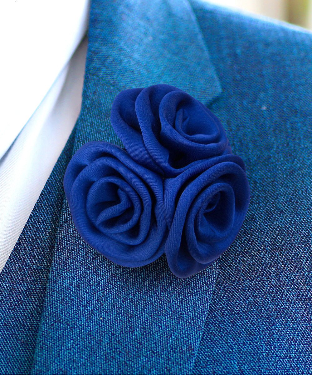 Vittorio Vico Unisex Trio Cluster Satin Flower Lapel Pin - Suits You Sir - Red -