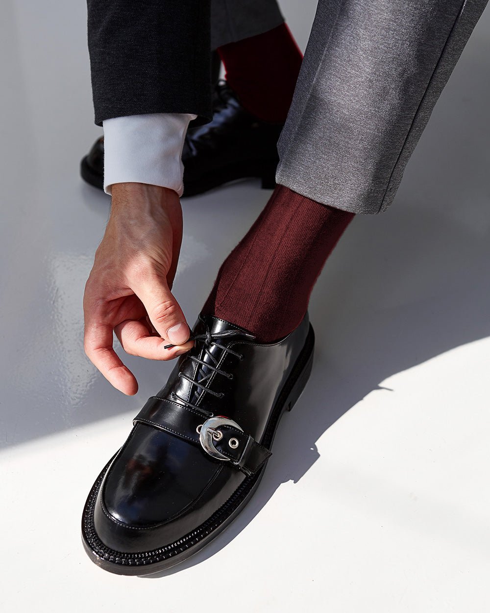 Vittorio Farina Men's Ribbed Shear Nylon Anklet Dress Socks - ank - burg - 3 - Classy Cufflinks