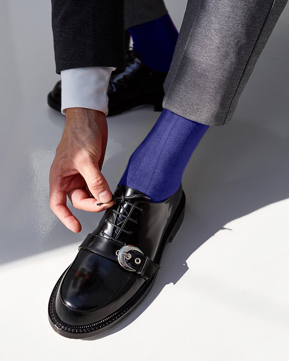Vittorio Farina Men's Ribbed Shear Nylon Anklet Dress Socks - ank - royal - 3 - Classy Cufflinks