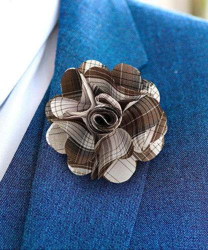 Vittorio Vico Unisex Metallic Silver Accent Plaid Flower Lapel Pin - Suits You Sir - Brown - 