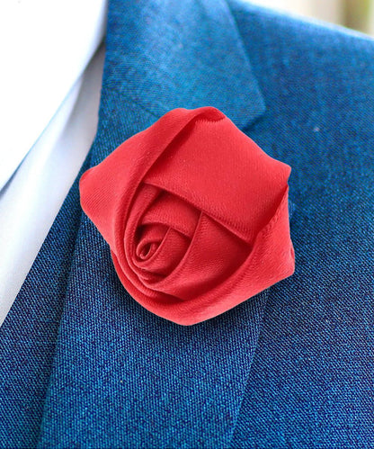 Vittorio Vico Unisex Satin Rose Bud Flower Lapel Pin - Suits You Sir - Red - 